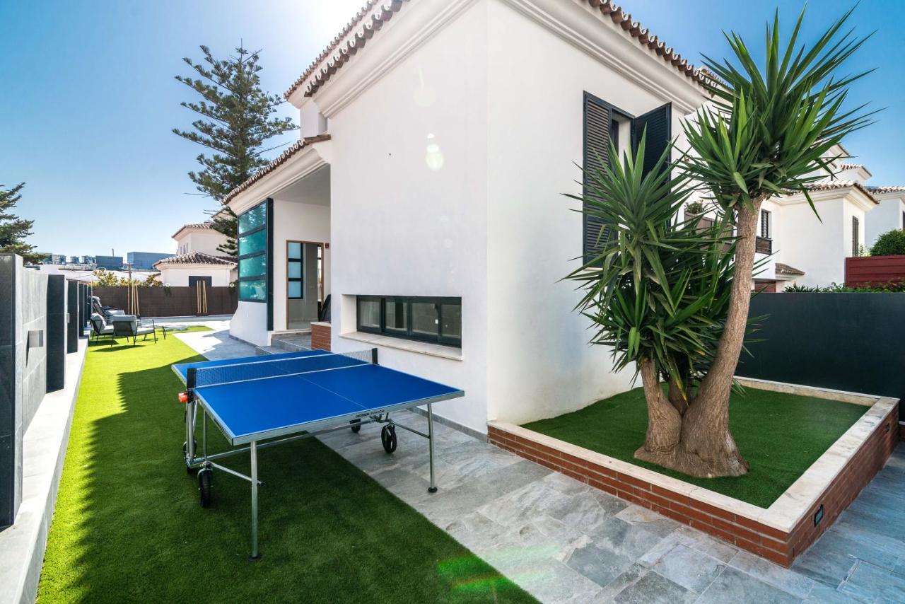 בנאלמדנה The Jungle Villa - 4Bdr Private Pool/Jacuzzi/Bbq מראה חיצוני תמונה